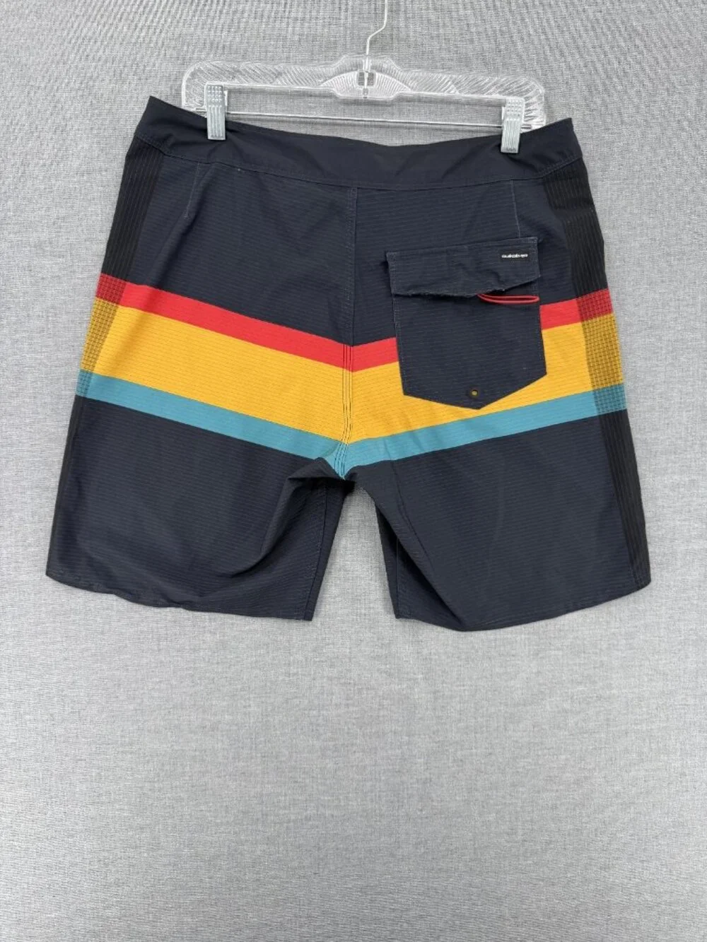 Quiksilver Highline Arch Board Shorts Mens 33 8